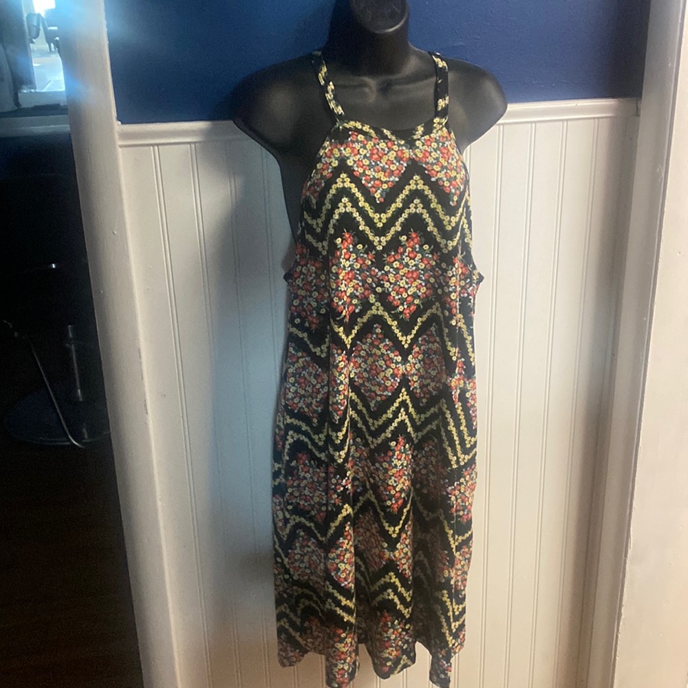 Boho dress size medium with pockets